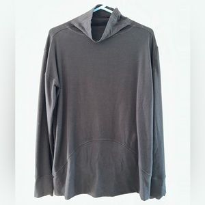 Lululemon-Cute turtleneck/kinda tunic/sporty pullover! A cutie :)
